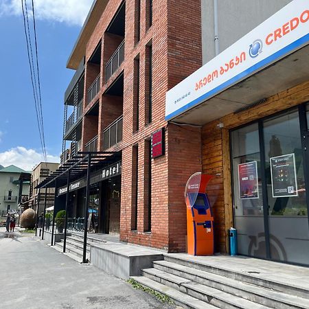 Hotel Stancia Kazbegi - City Center Екстериор снимка