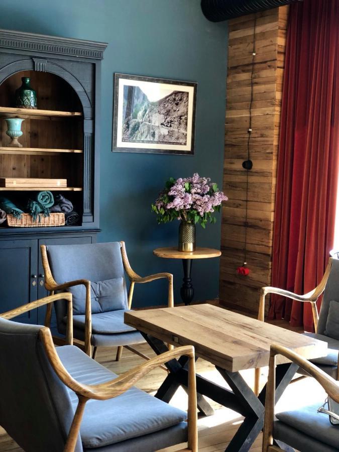 Hotel Stancia Kazbegi - City Center Екстериор снимка