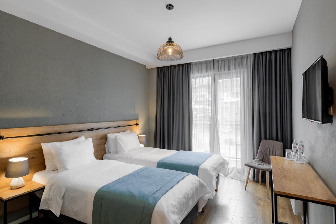 Hotel Stancia Kazbegi - City Center Екстериор снимка