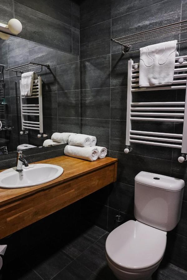 Hotel Stancia Kazbegi - City Center Екстериор снимка