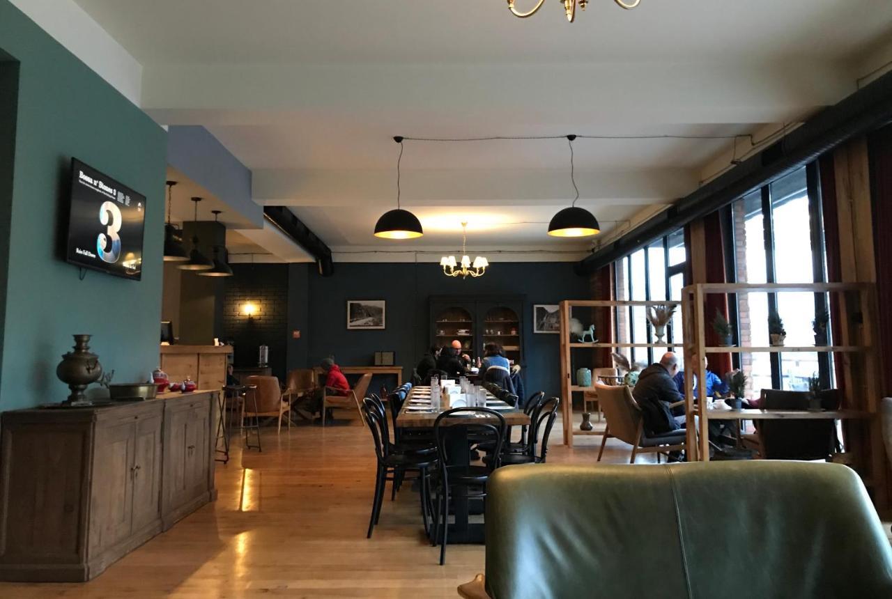 Hotel Stancia Kazbegi - City Center Екстериор снимка
